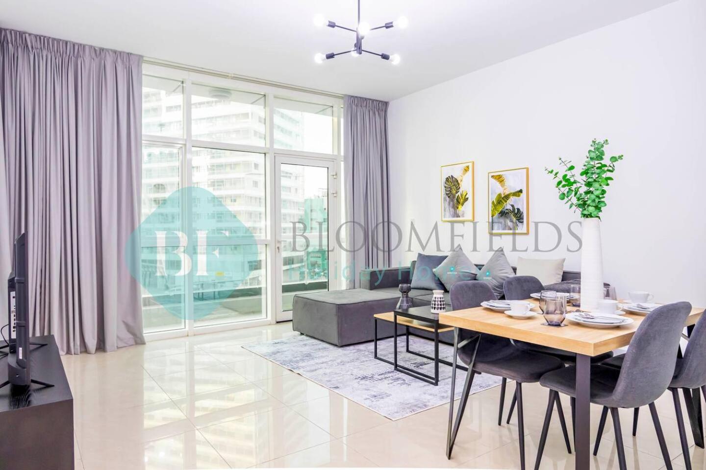 Appartamento Bloomfields Hidden Gem 1Br In Elyacout Tower Abu Dhabi Esterno foto